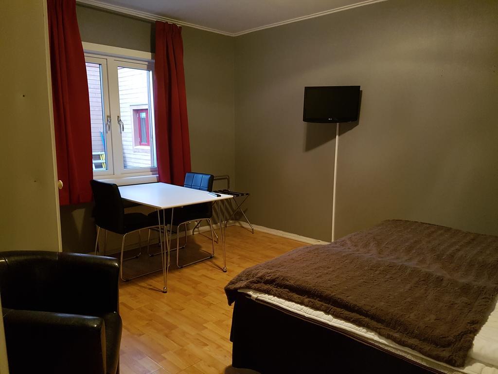 Pensionat Bjoernen Östersund Buitenkant foto
