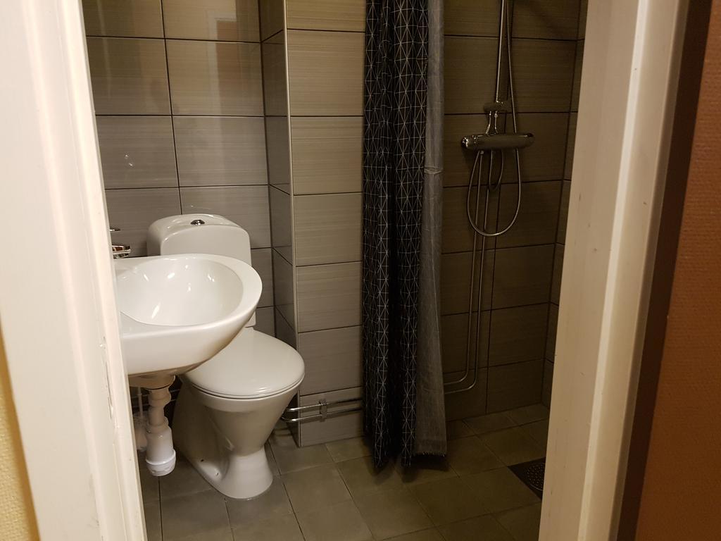 Pensionat Bjoernen Östersund Buitenkant foto