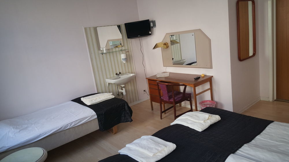Pensionat Bjoernen Östersund Buitenkant foto